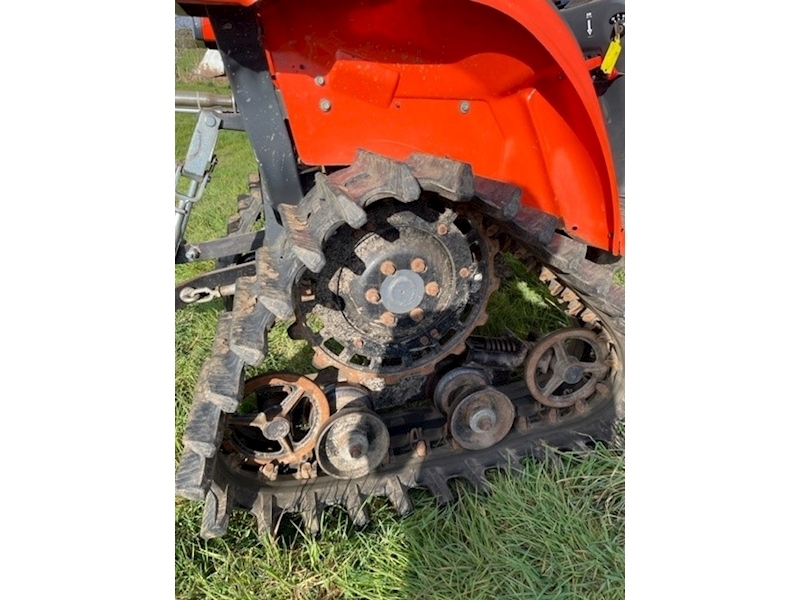 KUBOTA-GB14 HALF TRACK 4X4 TRACTOR 700 8 SPEED DIESEL