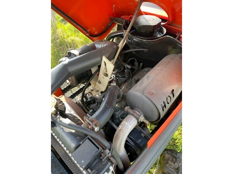 KUBOTA-GB14 HALF TRACK 4X4 TRACTOR 700 8 SPEED DIESEL