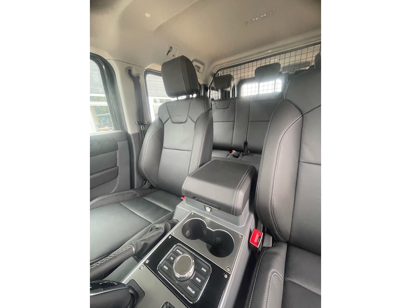 INEOS 3.0D Utility Wagon 6dr Diesel Auto 4WD Euro 6 (s/s) (2Seat) (249 ps)