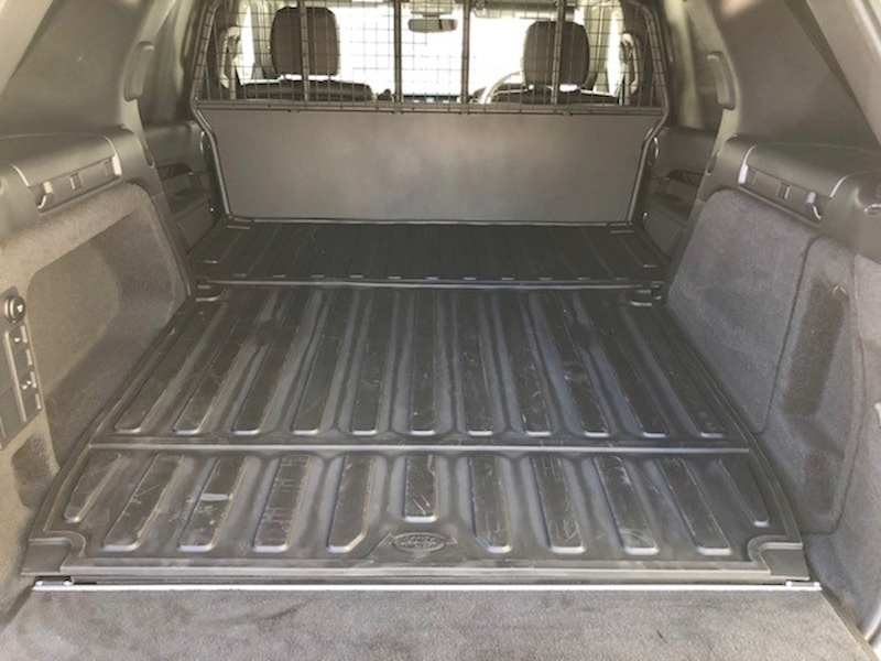 Land Rover Discovery Sdv6 Commercial Se Panel Van 3.0 Automatic Diesel