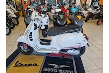 GTS 300 HPE  Motorcycle 300 AUTO PETROL