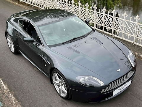 Aston Martin Vantage V8 Coupe 4.7 Manual Petrol