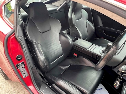 Aston Martin Vantage V8 Hatchback 4.3 Manual Petrol
