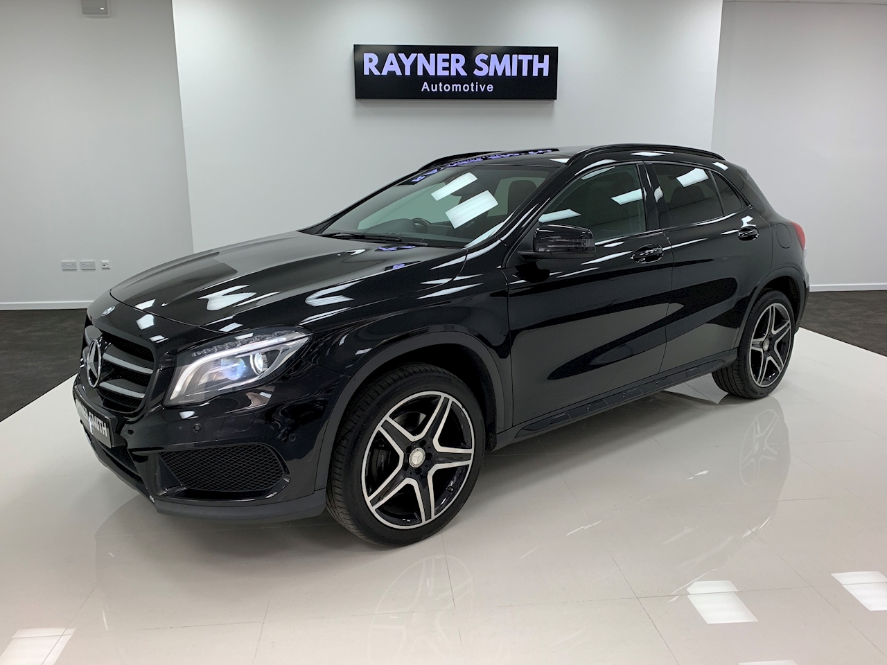 Used 15 Mercedes Benz Gla Class Gla2 Cdi 4matic Amg Line Premium Plus Estate 2 1 Automatic Diesel For Sale Rayner Smith Ltd