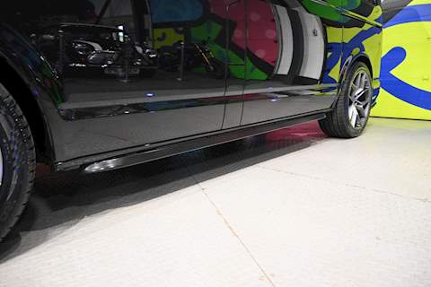 Volkswagen Transporter T6.1 T32 SWB 2.0BITDI 204PS DSG 4Motion Highline Kombi LV-R Pack - N5630