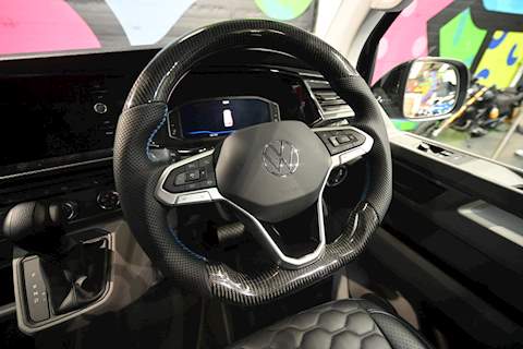 Volkswagen Transporter T6.1 T32 SWB 2.0BITDI 204PS DSG 4Motion Highline Kombi LV-R Pack - N5630