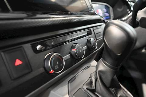 Volkswagen Transporter T6.1 T32 SWB 2.0BITDI 204PS DSG 4Motion Highline Kombi LV-R Pack - N5630