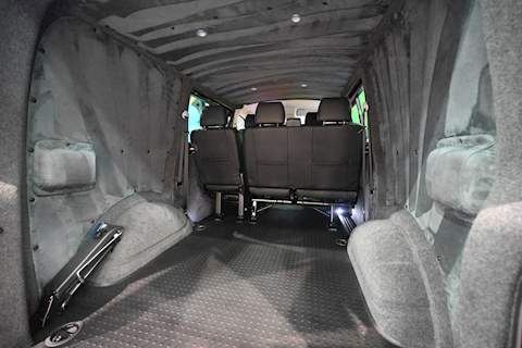 Volkswagen Transporter T6.1 T32 SWB 2.0BITDI 204PS DSG 4Motion Highline Kombi LV-R Pack - N5630