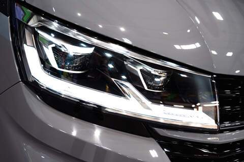 Volkswagen Transporter T6.1 T32 SWB 2.0BITDI 204PS DSG HIGHLINE KOMBI LV-R PACK - N5730