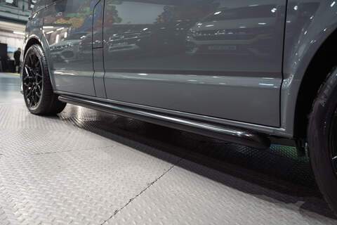 Volkswagen Transporter T6.1 T32 SWB 2.0BITDI 204PS DSG HIGHLINE KOMBI LV-R PACK - N5730