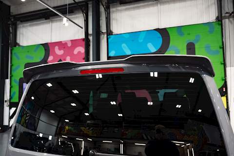 Volkswagen Transporter T6.1 T32 SWB 2.0BITDI 204PS DSG HIGHLINE KOMBI LV-R PACK - N5730