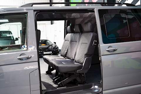 Volkswagen Transporter T6.1 T32 SWB 2.0BITDI 204PS DSG HIGHLINE KOMBI LV-R PACK - N5730