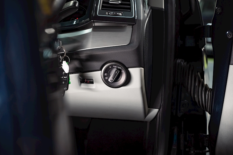 Volkswagen Transporter 2.0 - Large 43