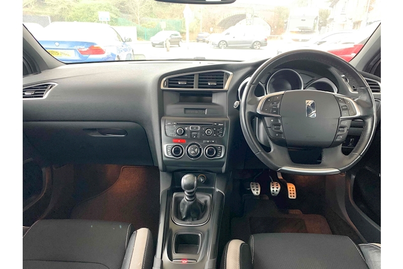 DS4 e-HDi Airdream DStyle Hatchback 1.6 Manual Diesel For Sale in Exeter