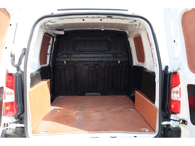 Peugeot Partner BlueHDi 1000 Professional - U1179