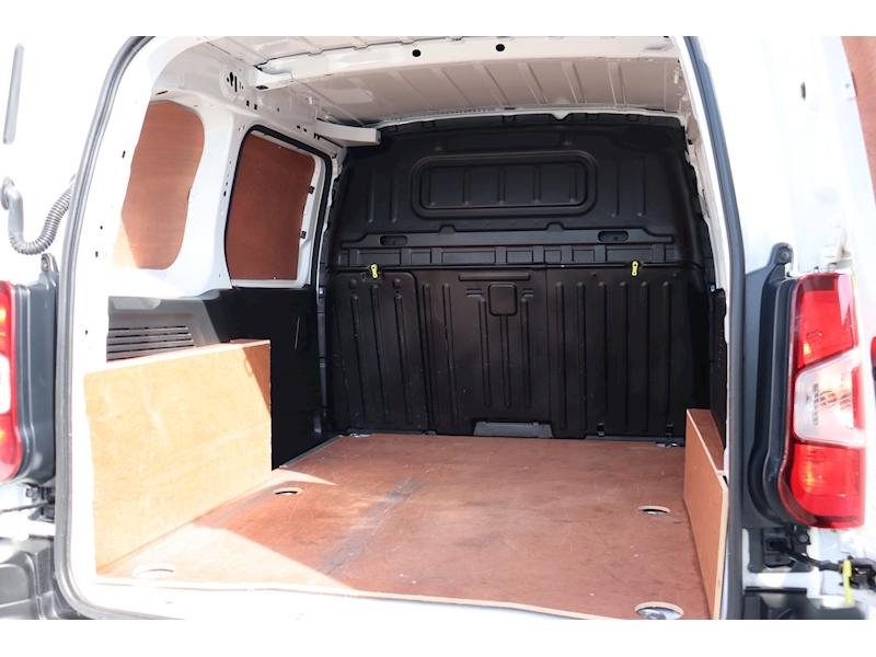 Peugeot Partner BlueHDi 1000 Professional - U1179