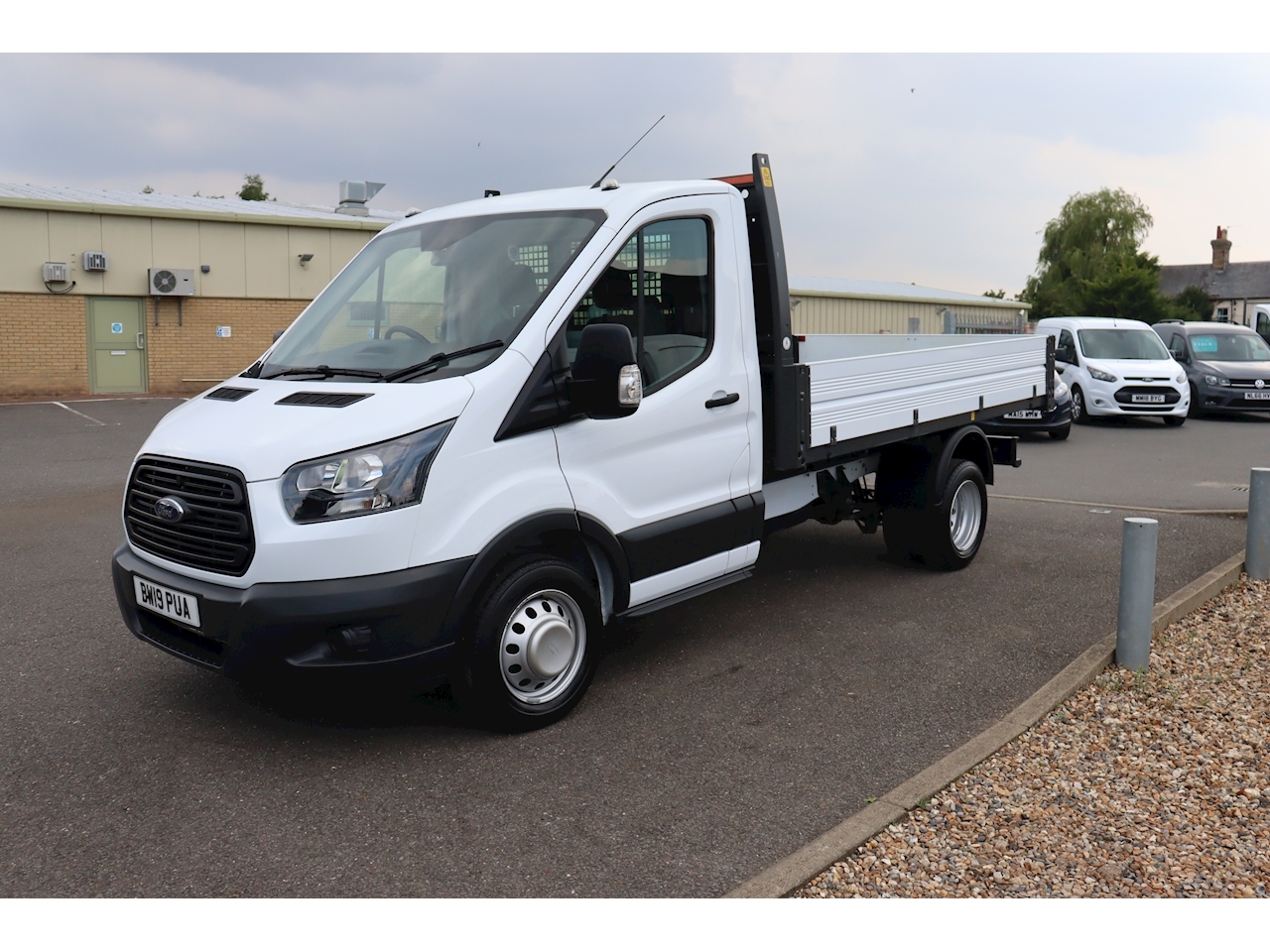 Used 19 Ford Transit 350 Ecoblue 2 0 2dr One Stop Tipper Manual Diesel For Sale In Norfolk Diss Van Centre