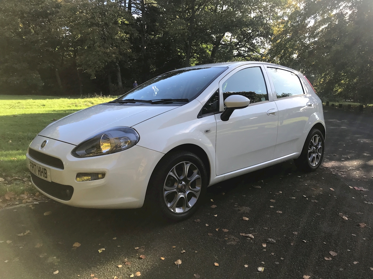 Used Fiat Punto 1 2 8v 69hp Easy 17 17 Alpha Yapps Garages