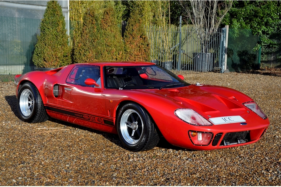 ford gt 2000