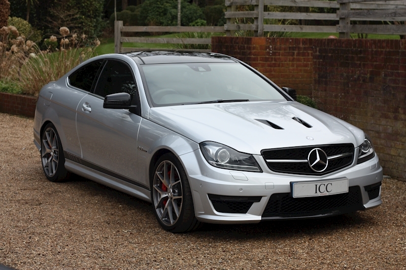 Mercedes-Benz C Class C63 V8 AMG Edition 507 - Large 28