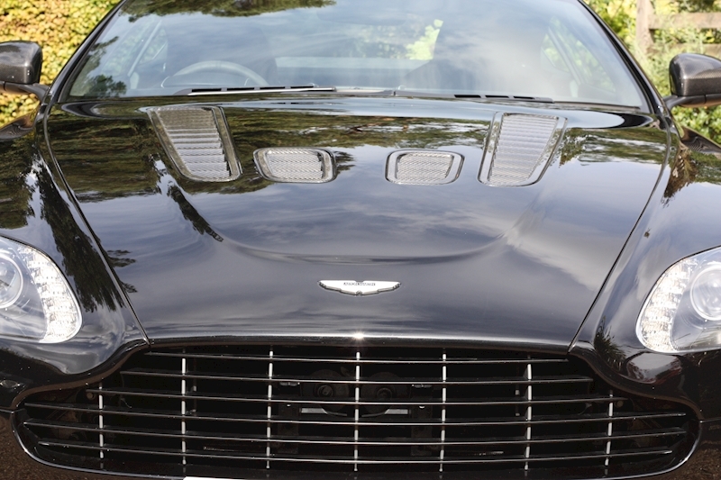 Aston Martin Vantage V12 Centenary - Large 16