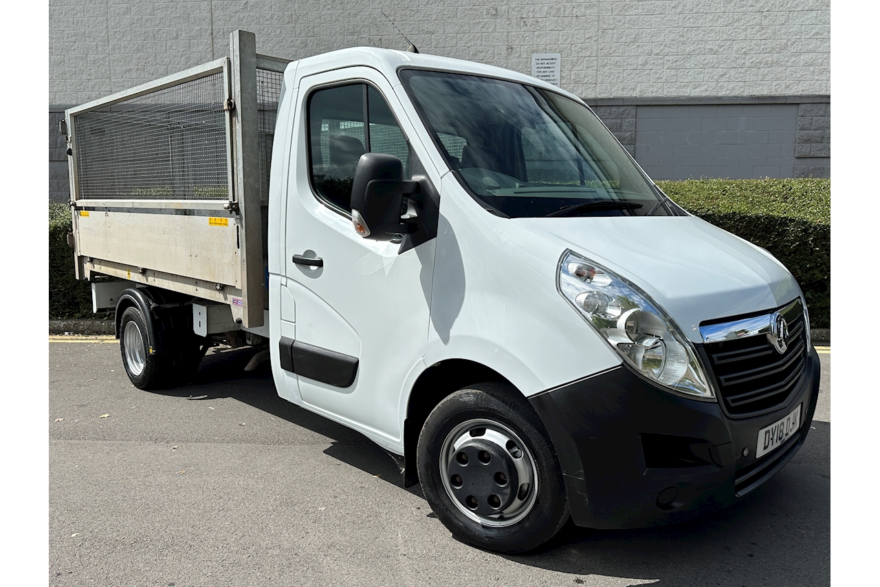 Used 2018 Vauxhall Movano CDTi 3500 BiTurbo For Sale In Bristol U3301 used-2018-vauxhall-movano-cdti-3500-biturbo-for-sale-in-bristol-u3301