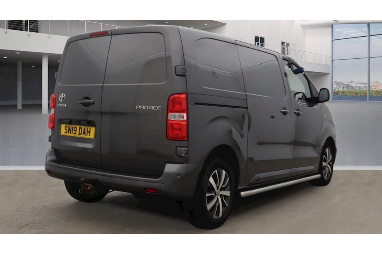 Used 2019 Toyota ProAce D Design For Sale in Bristol (U3321) | Avanti ...