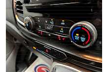 Ford Transit Custom 280 EcoBlue Limited 