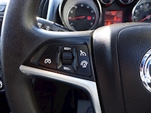 Vauxhall Zafira Tourer i Turbo Design - Thumb 15