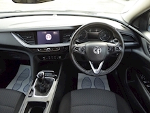 Vauxhall Insignia Turbo D ecoTEC Design Nav - Thumb 24