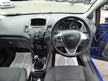 Ford Fiesta Zetec - Thumb 21