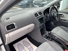 Volkswagen Polo TSI BlueMotion Tech beats - Thumb 25