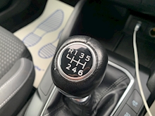 Ford Focus EcoBlue Zetec - Thumb 5