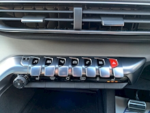 Peugeot 3008 BlueHDi GT - Thumb 14