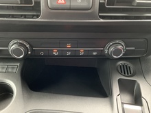 Vauxhall Combo Life Turbo D SE - Thumb 12