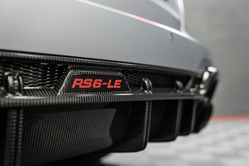 Audi RS6 Avant 4.0 TFSI V8 Performance Carbon Vorsprung Tiptronic quattro Euro 6 (s/s) 5dr - U188