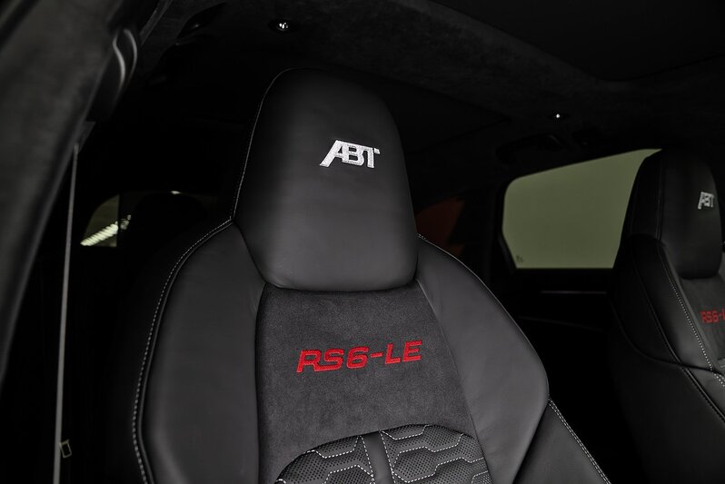 Audi RS6 Avant 4.0 TFSI V8 Performance Carbon Vorsprung Tiptronic quattro Euro 6 (s/s) 5dr - U188