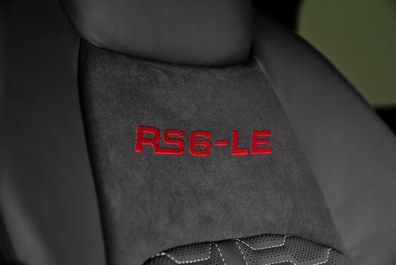 Audi RS6 Avant 4.0 TFSI V8 Performance Carbon Vorsprung Tiptronic quattro Euro 6 (s/s) 5dr - U188