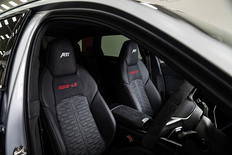 Audi RS6 Avant 4.0 TFSI V8 Performance Carbon Vorsprung Tiptronic quattro Euro 6 (s/s) 5dr - U188