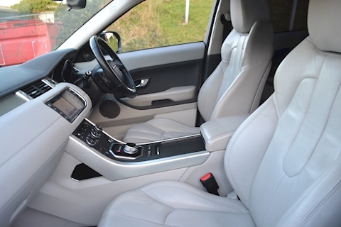 Range Rover Evoque 2.2 SD4 Pure SUV 5dr Diesel Automatic AWD (174 g/km, 190 bhp)