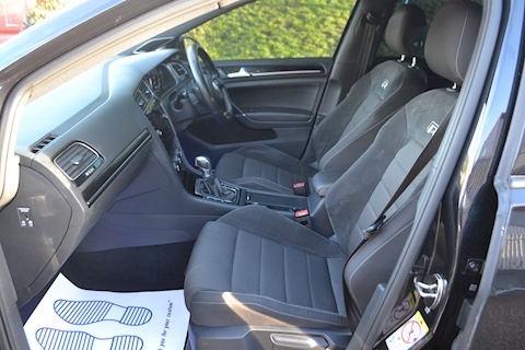 2.0 TSI R Hatchback 5dr Petrol DSG 4Motion (s/s) (310 ps)
