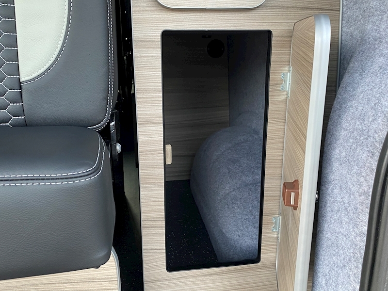 Volkswagen T6 Campervan T32 150 Manual LWB Euro 6 2.0 Campervan Manual Diesel