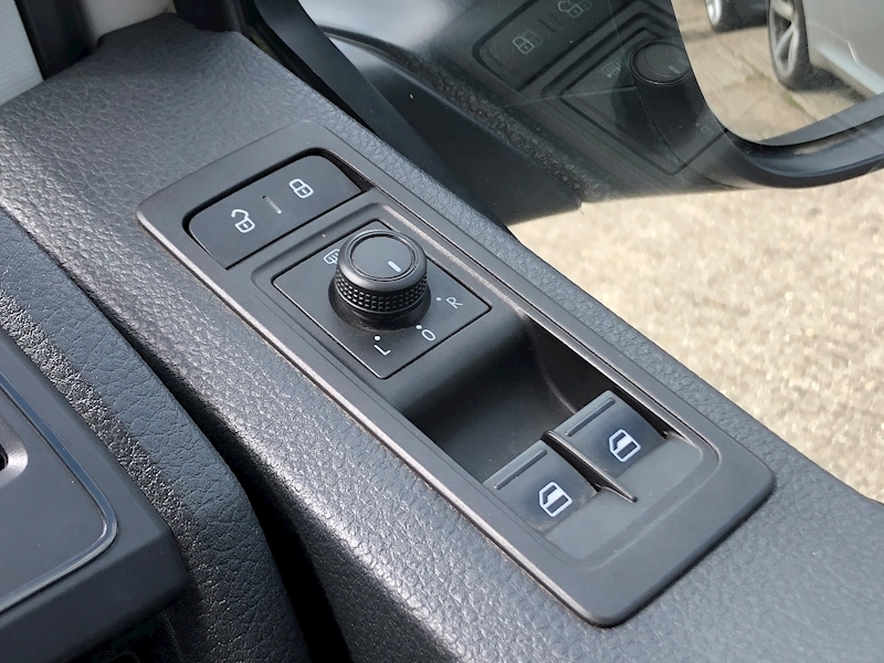 Volkswagen T6 Campervan T32 150 Manual LWB Euro 6 2.0 Campervan Manual Diesel