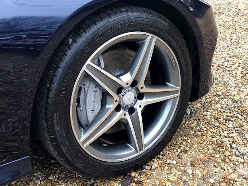 Mercedes-Benz C Class C 300 Amg Line Convertible 2.0 Automatic Petrol