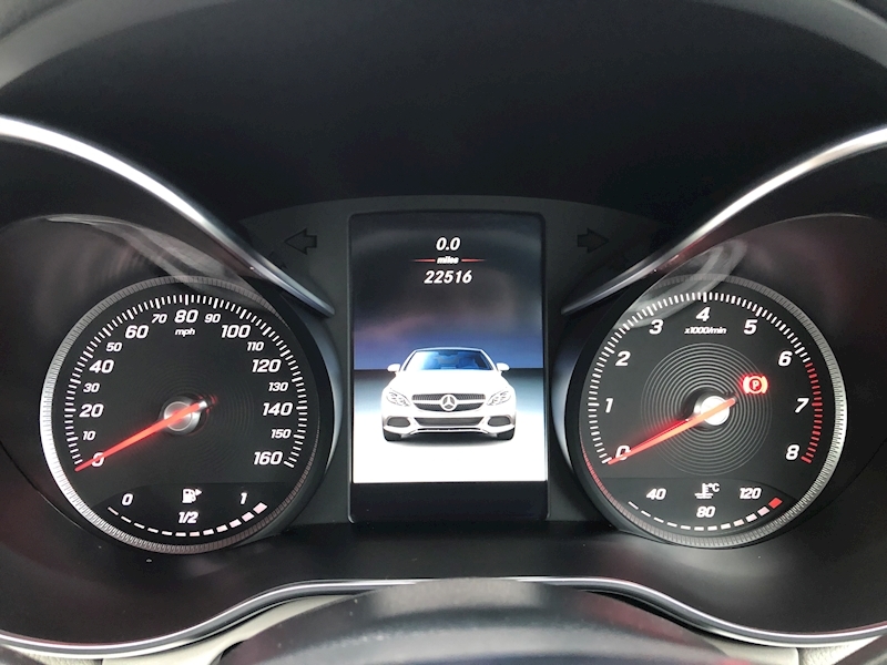 Mercedes-Benz C Class C 300 Amg Line Convertible 2.0 Automatic Petrol