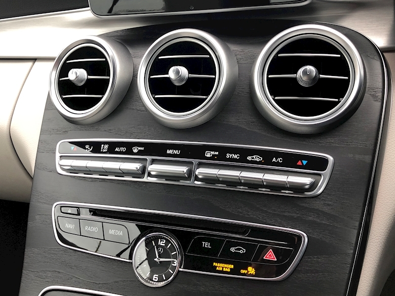 Mercedes-Benz C Class C 300 Amg Line Convertible 2.0 Automatic Petrol