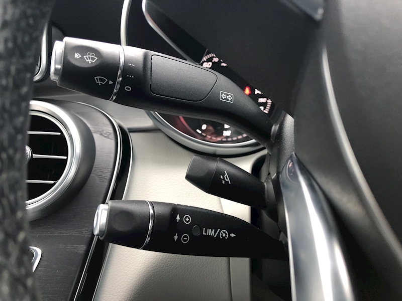 Mercedes-Benz C Class C 300 Amg Line Convertible 2.0 Automatic Petrol