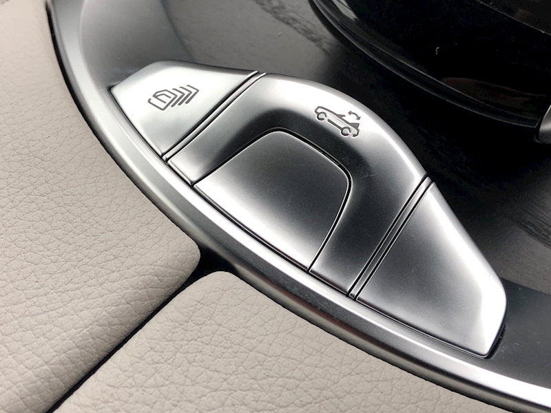 Mercedes-Benz C Class C 300 Amg Line Convertible 2.0 Automatic Petrol