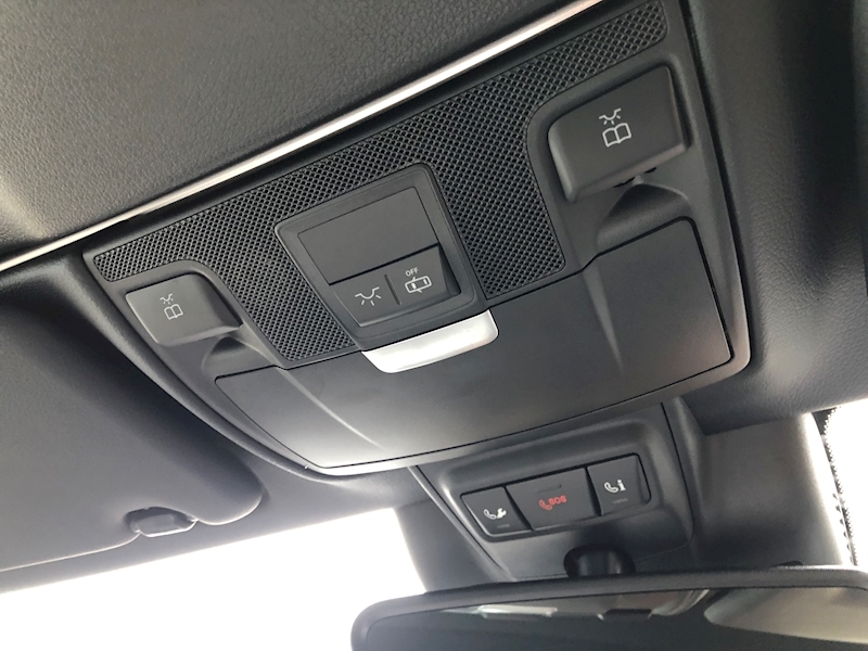 Mercedes-Benz C Class C 300 Amg Line Convertible 2.0 Automatic Petrol