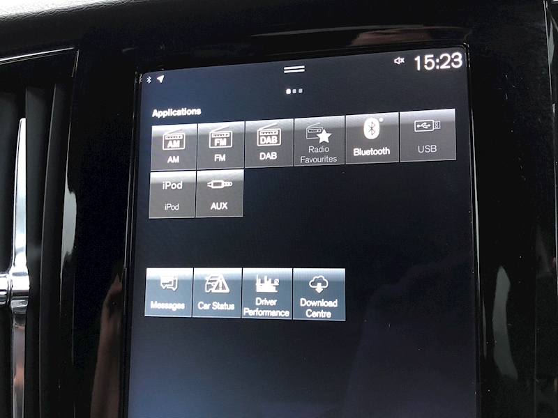 Volvo V90 D4 R-Design (Family Pack) 2.0 5dr Estate Automatic Diesel